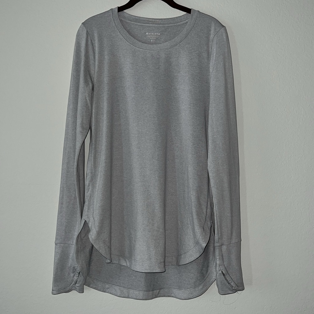 Athleta Uptempo Long Sleeve Shirt in Norwegian Grey Size Medium Tall